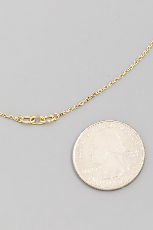 Linnie Chain Link Pendant Necklace (WHITE GOLD)