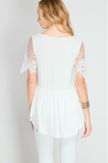 Short Sleeve Top With Floral Crochet Lace Sleeves